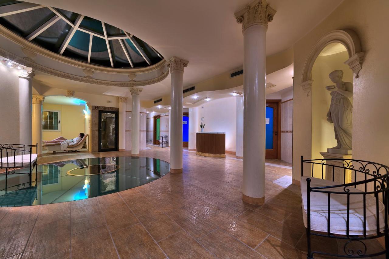 Hotel Terme Patria Abano Terme Eksteriør billede